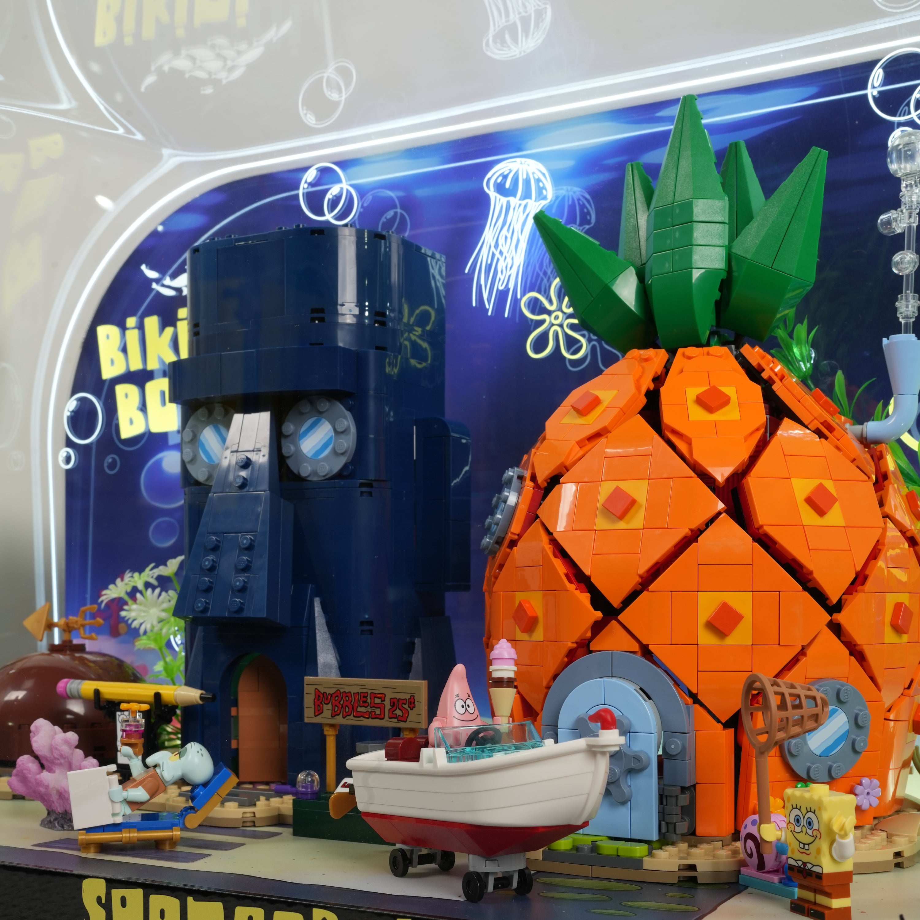 One-Piece Design LED Light Acrylic Display Case for LEGO® Icons 11386 SpongeBob SquarePants™: Bikini Bottom (LEGO® Set Not Included)
