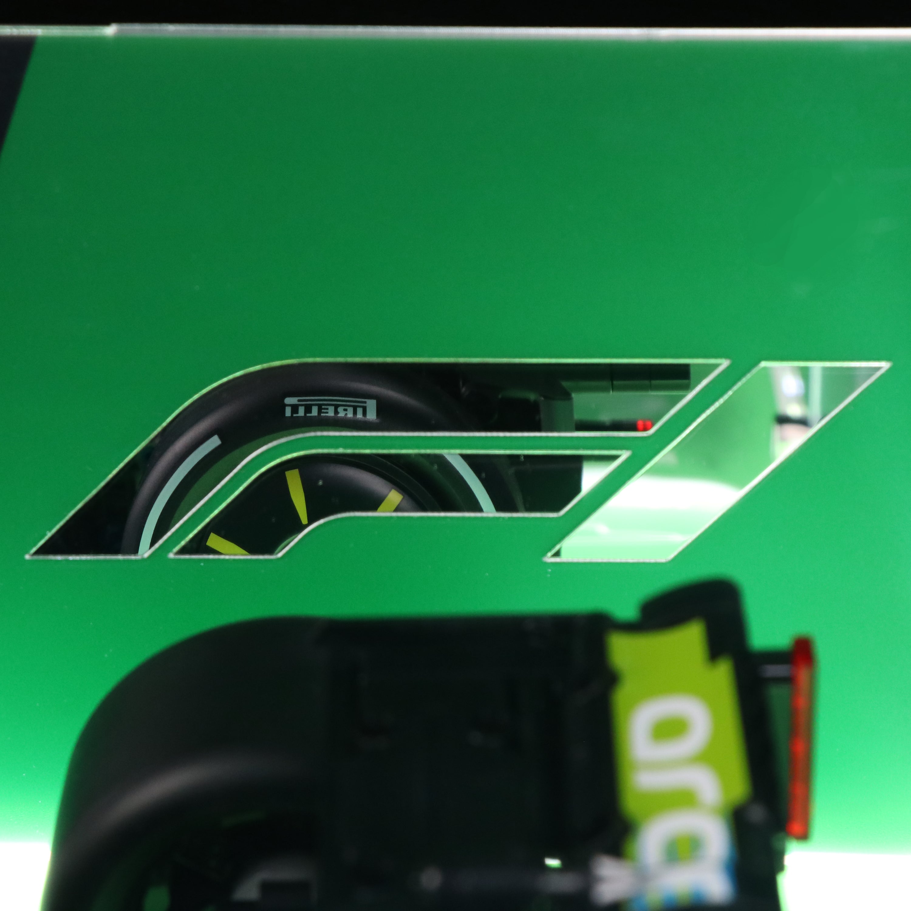 LED Light Acrylic Display Case for LEGO® Technic 42240 Aston Martin Aramco AMR25 F1® Car (LEGO® Set NOT Include)