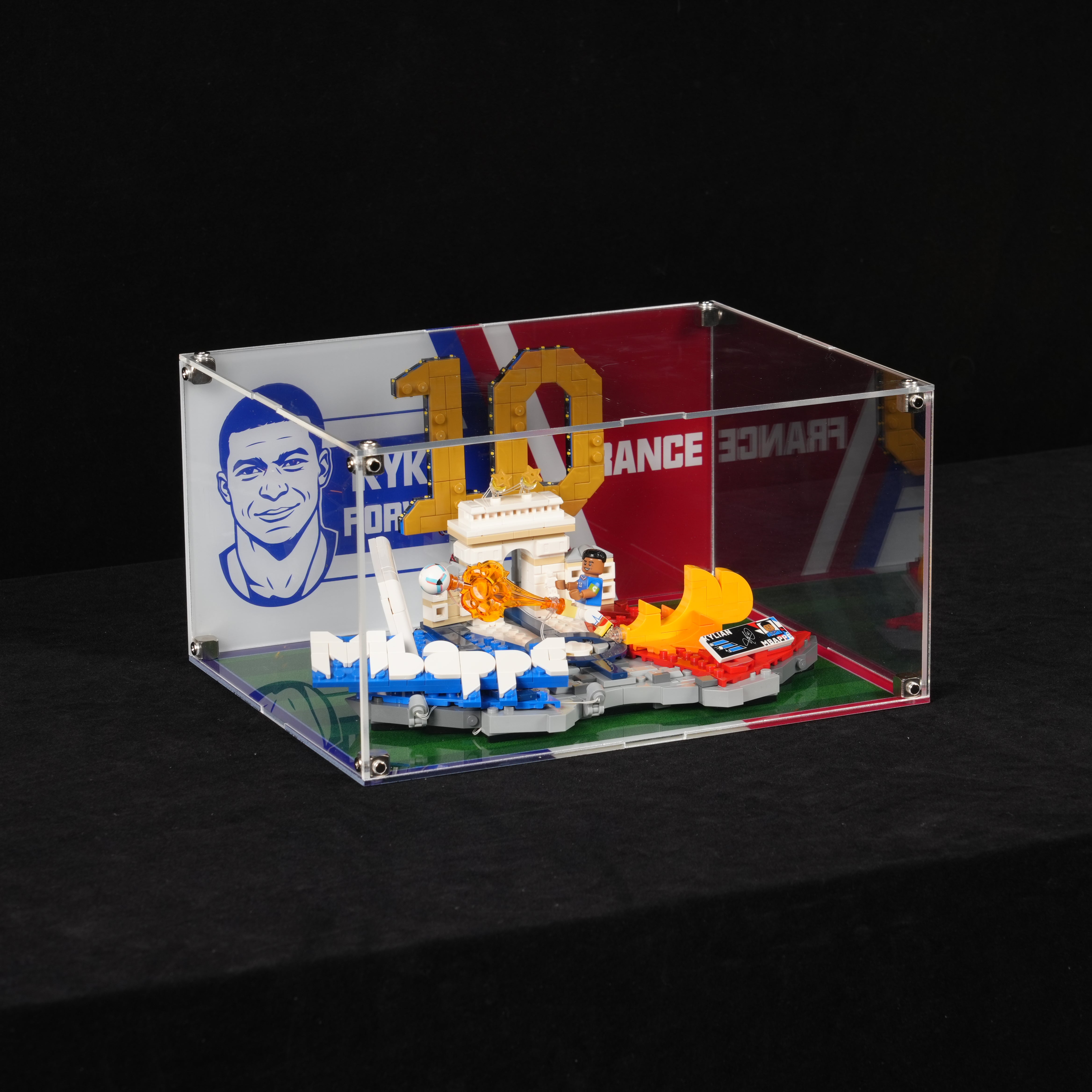 Acrylic Display Case for LEGO® Editions 43013 Kylian Mbappé – Football Highlights (LEGO® Set NOT Included)