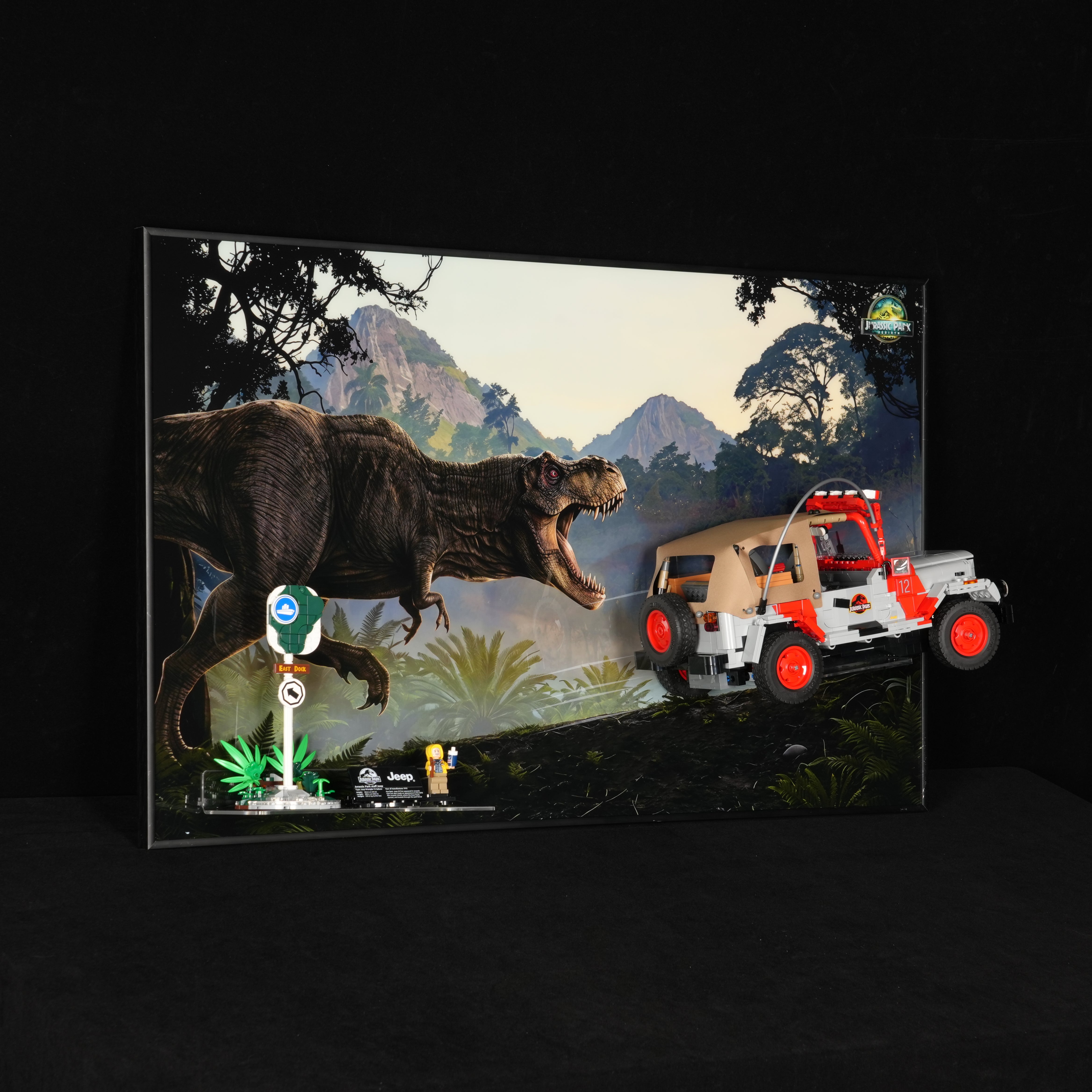 Acrylic Display Wall Mount for LEGO® Jurassic World™ 77984 Jurassic Park Jeep® Wrangler (LEGO® Set NOT Include)