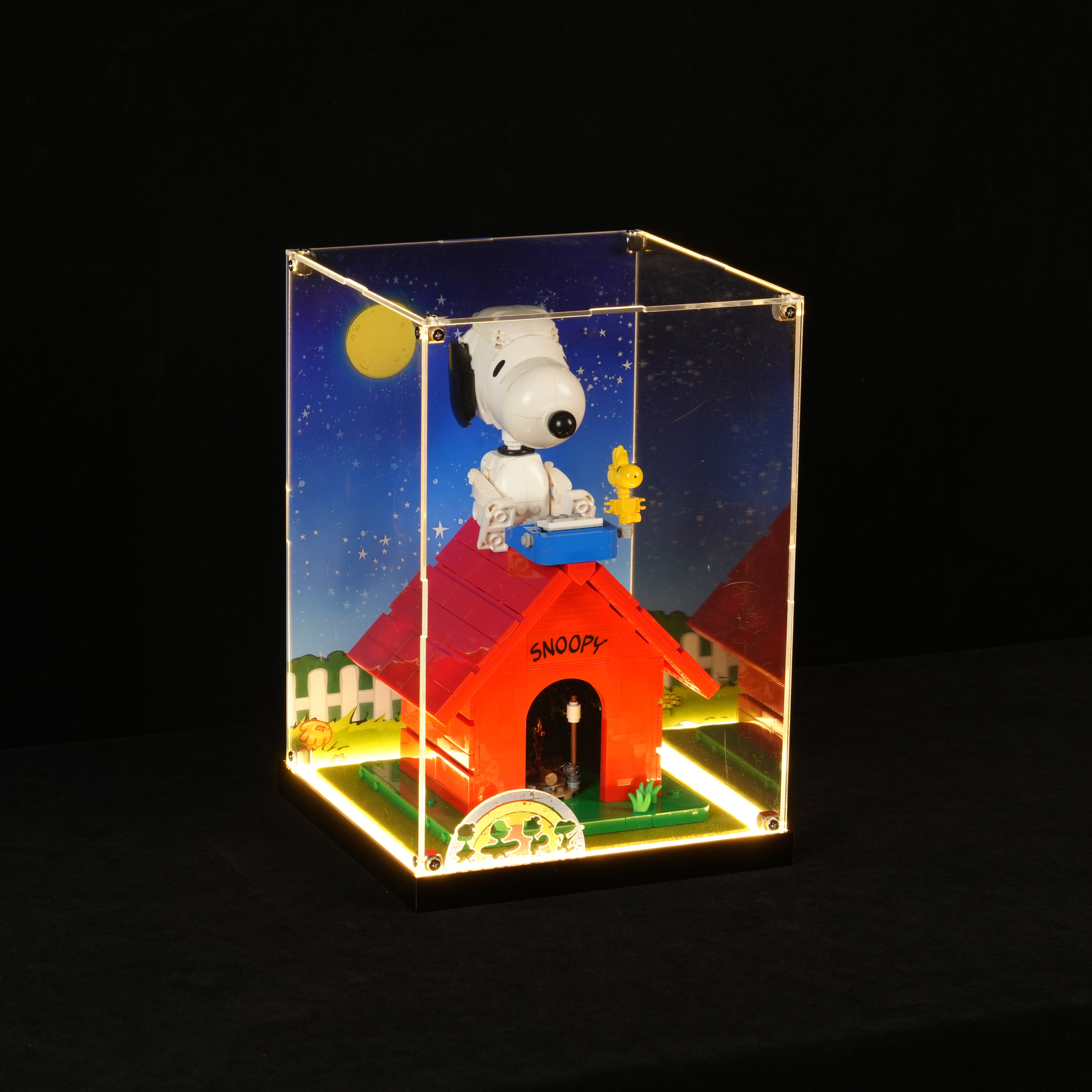 LED Light Acrylic Display Case for LEGO® Ideas 21368 Peanuts: Snoopy's Doghouse (LEGO® Set NOT Include)