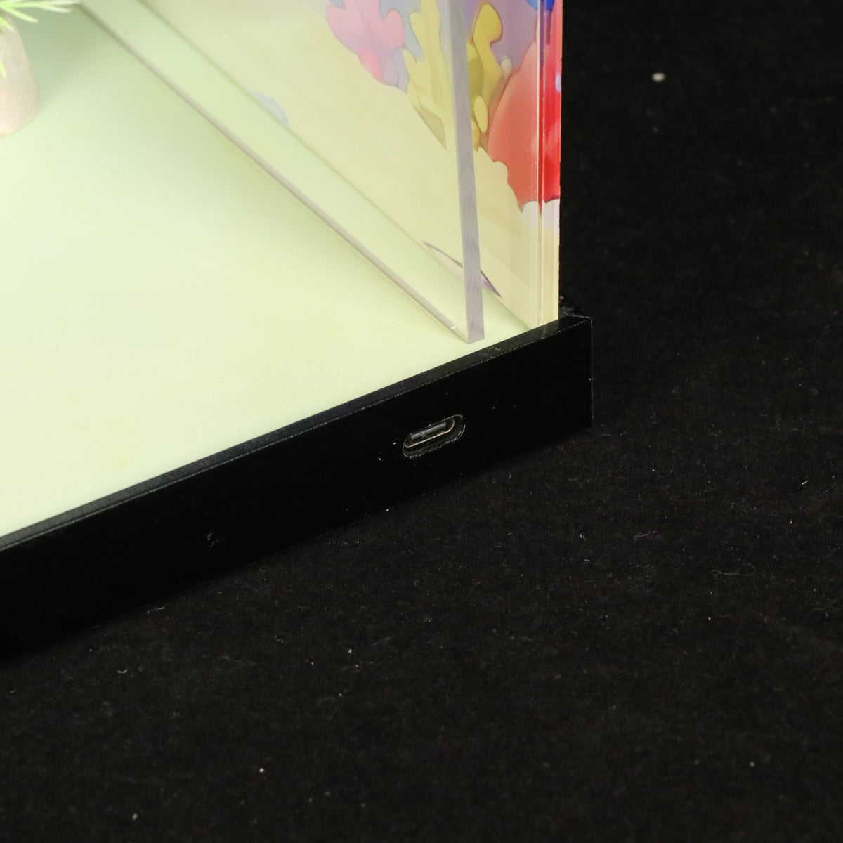 One-Piece Design LED Light Acrylic Display Case for LEGO® Icons 11386 SpongeBob SquarePants™: Bikini Bottom (LEGO® Set Not Included)