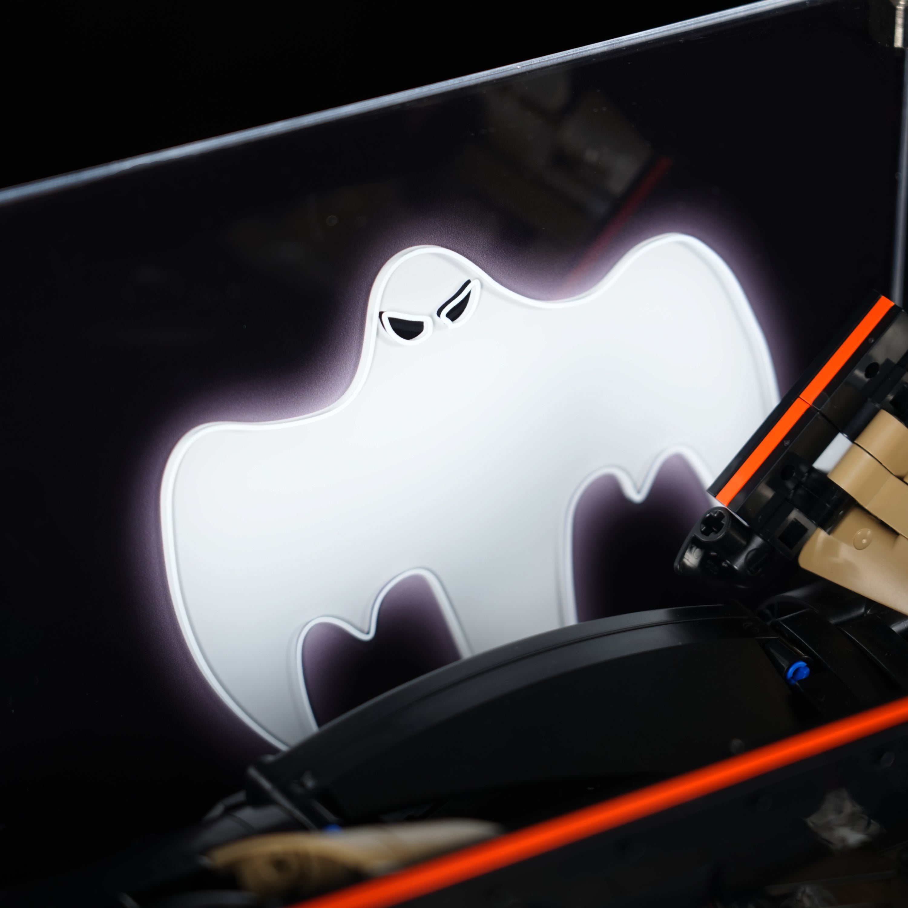 LED Light Acrylic Display Case for LEGO® Technic 42232 Koenigsegg Sadair's Spear Megacar (LEGO® Set Not Included).