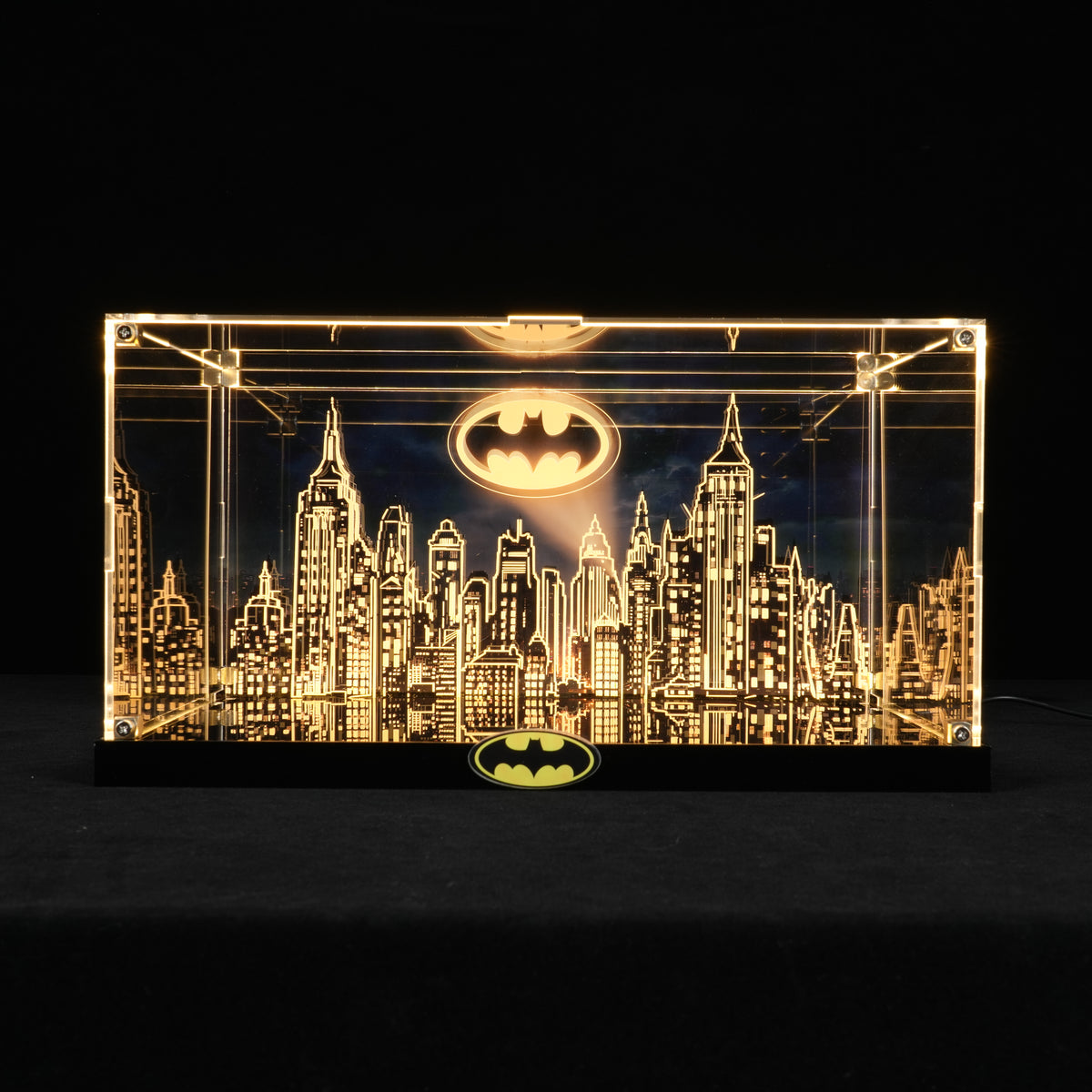 LED Light Acrylic Display Case for LEGO® Batman™ 42239 Batmobile™ Tumbler (LEGO® Set Not Included)
