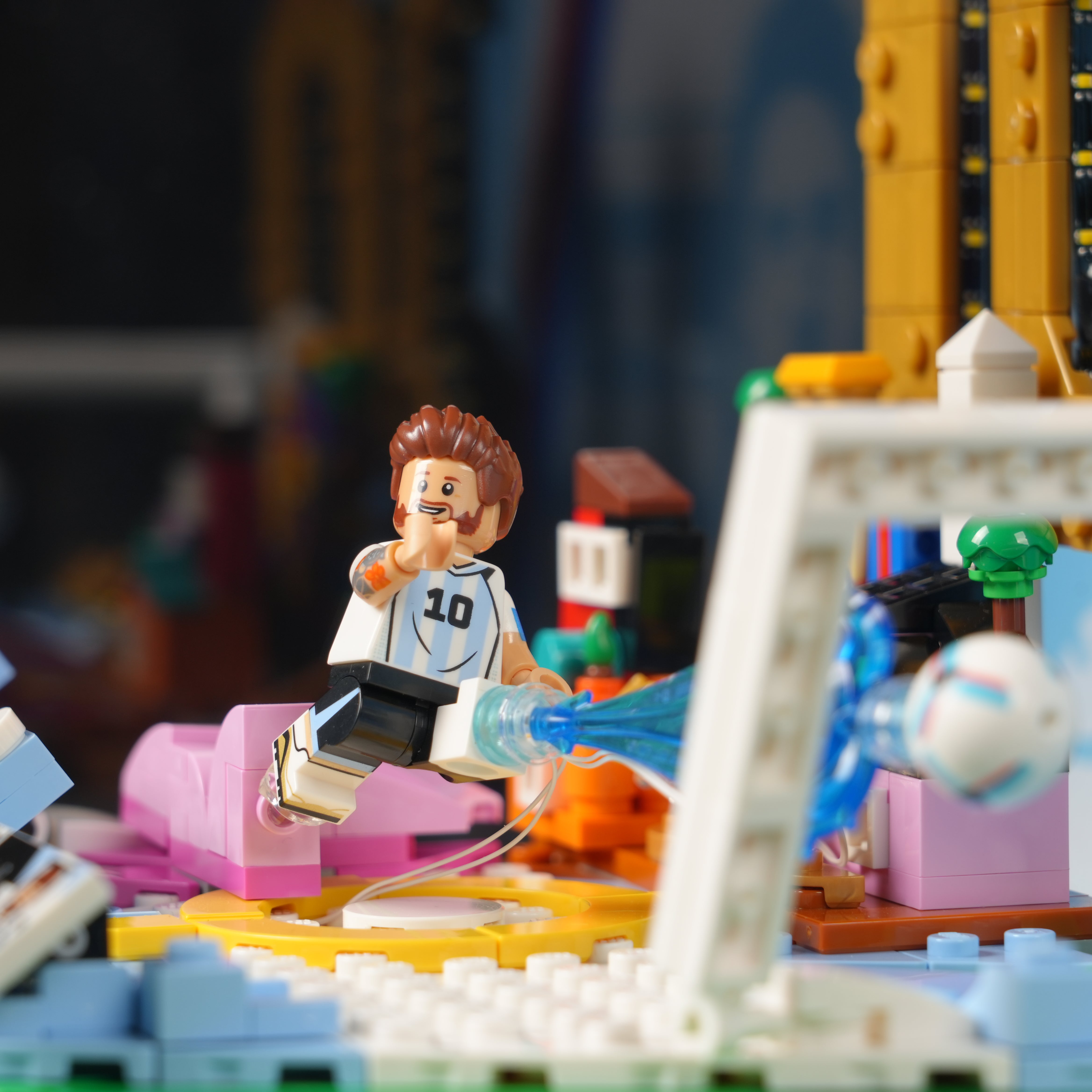 Acrylic Display Case for LEGO® Editions 43011 Lionel Messi – Football Highlights (LEGO® Set NOT Included)