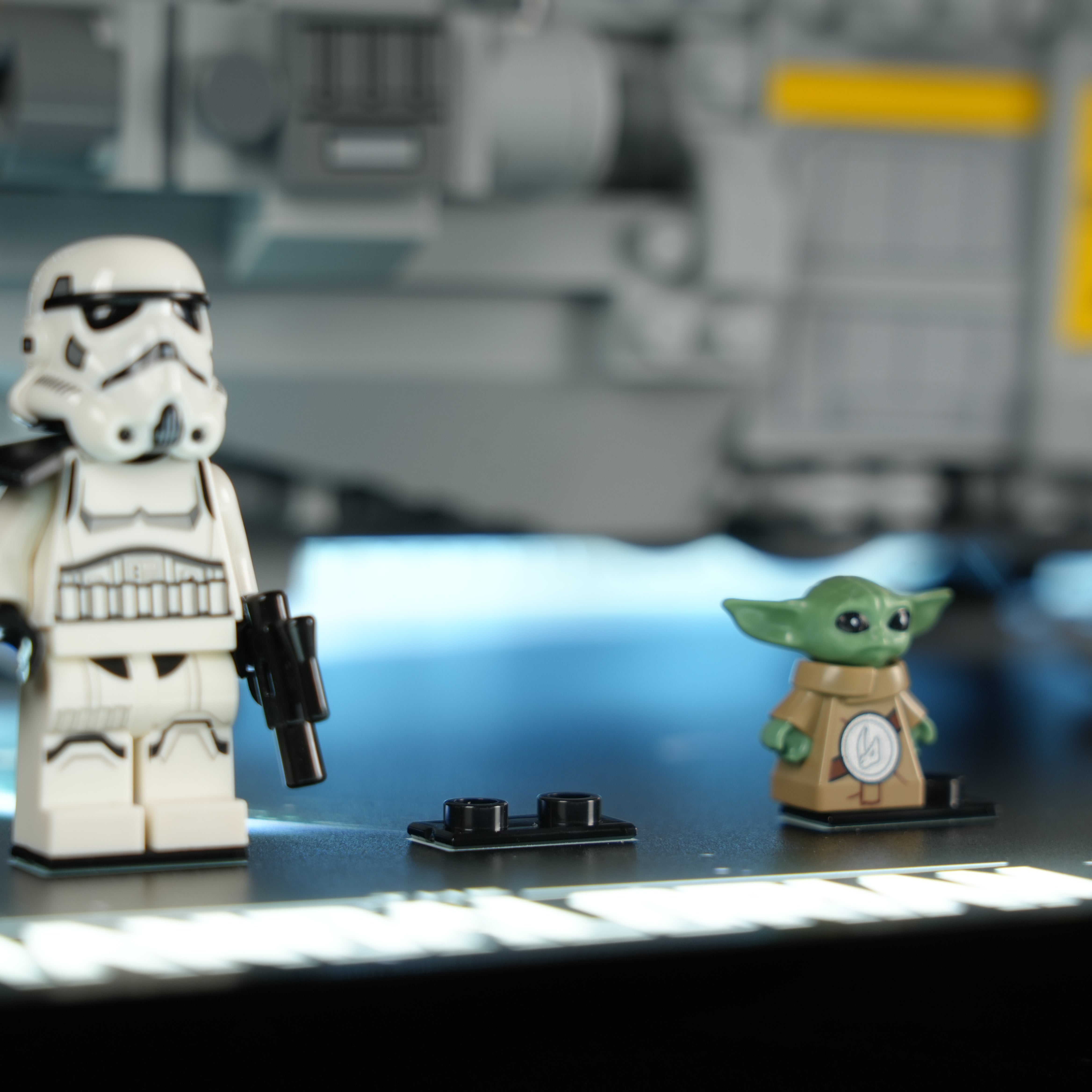 LED Light Acrylic Display Case for LEGO® Star Wars™ 75447 The Razor Crest™ (LEGO® Set NOT Include)