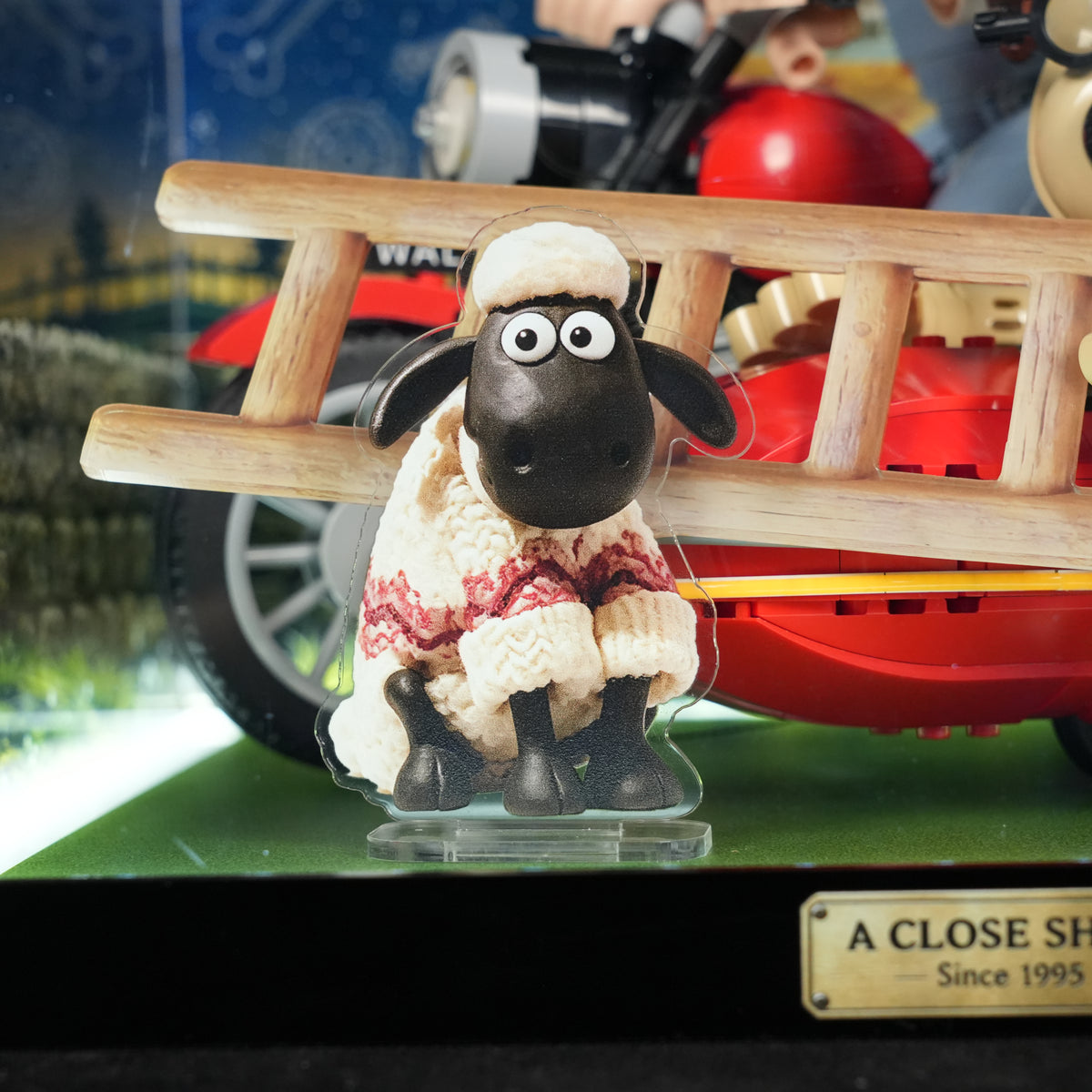 LED Light Acrylic Display Case for  LEGO® Ideas 21371 Wallace & Gromit (LEGO® Set Not Included).