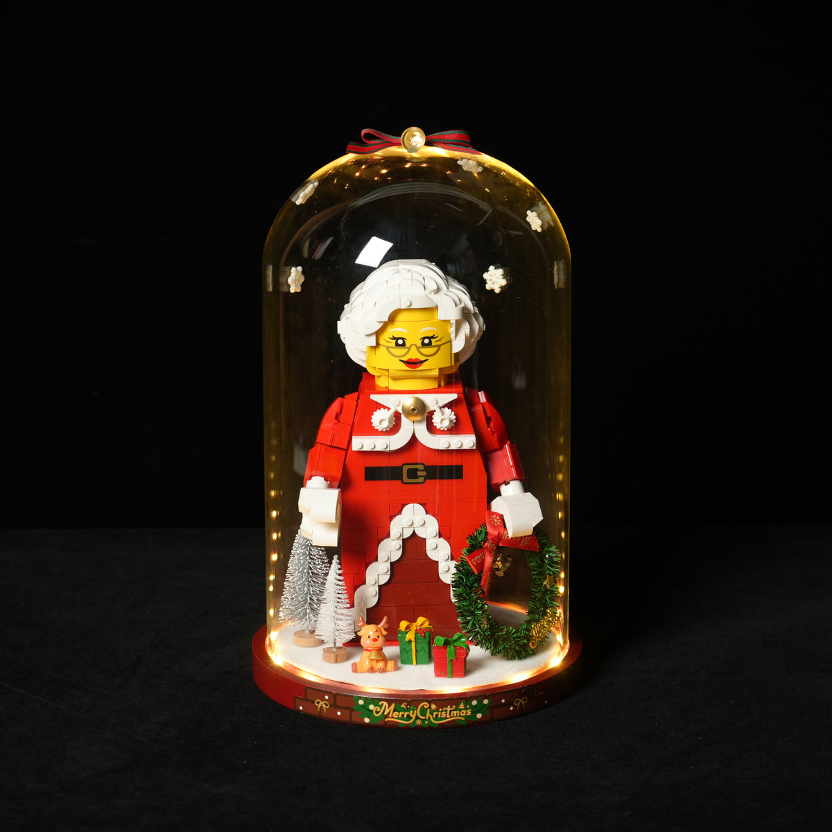 LED Light Display Glass Dome for LEGO® 40874 Santa's Holiday Countdown / 40865 Buddy the Elf / 40875 Up-Scaled Mrs. Claus Minifigure (LEGO® Set NOT Included)