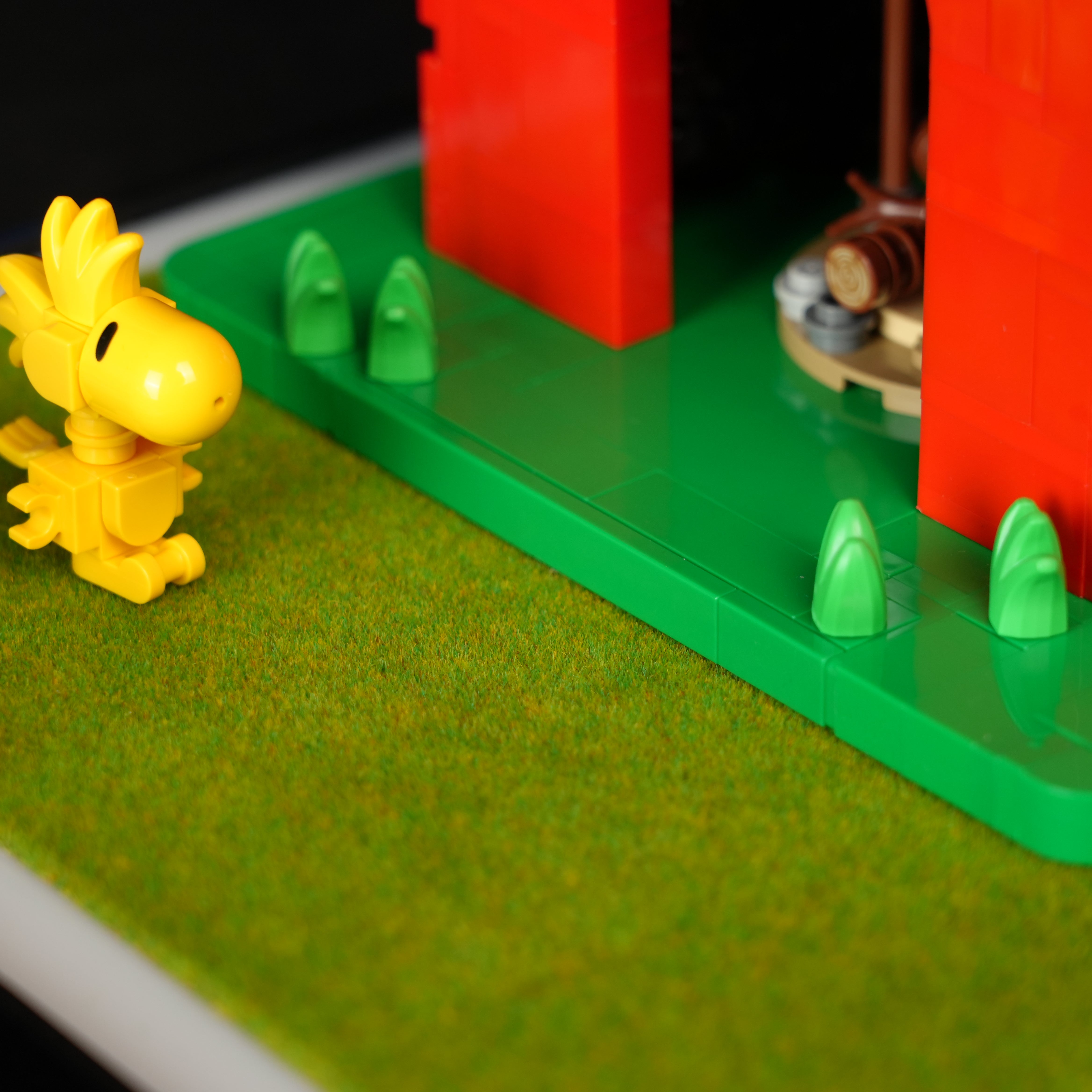 LED Light Acrylic Display Case for LEGO® Ideas 21368 Peanuts: Snoopy's Doghouse (LEGO® Set NOT Include)